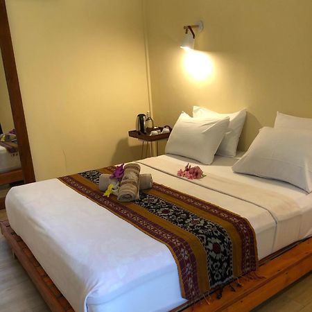 Hotel Waroeng Senaru Extérieur photo